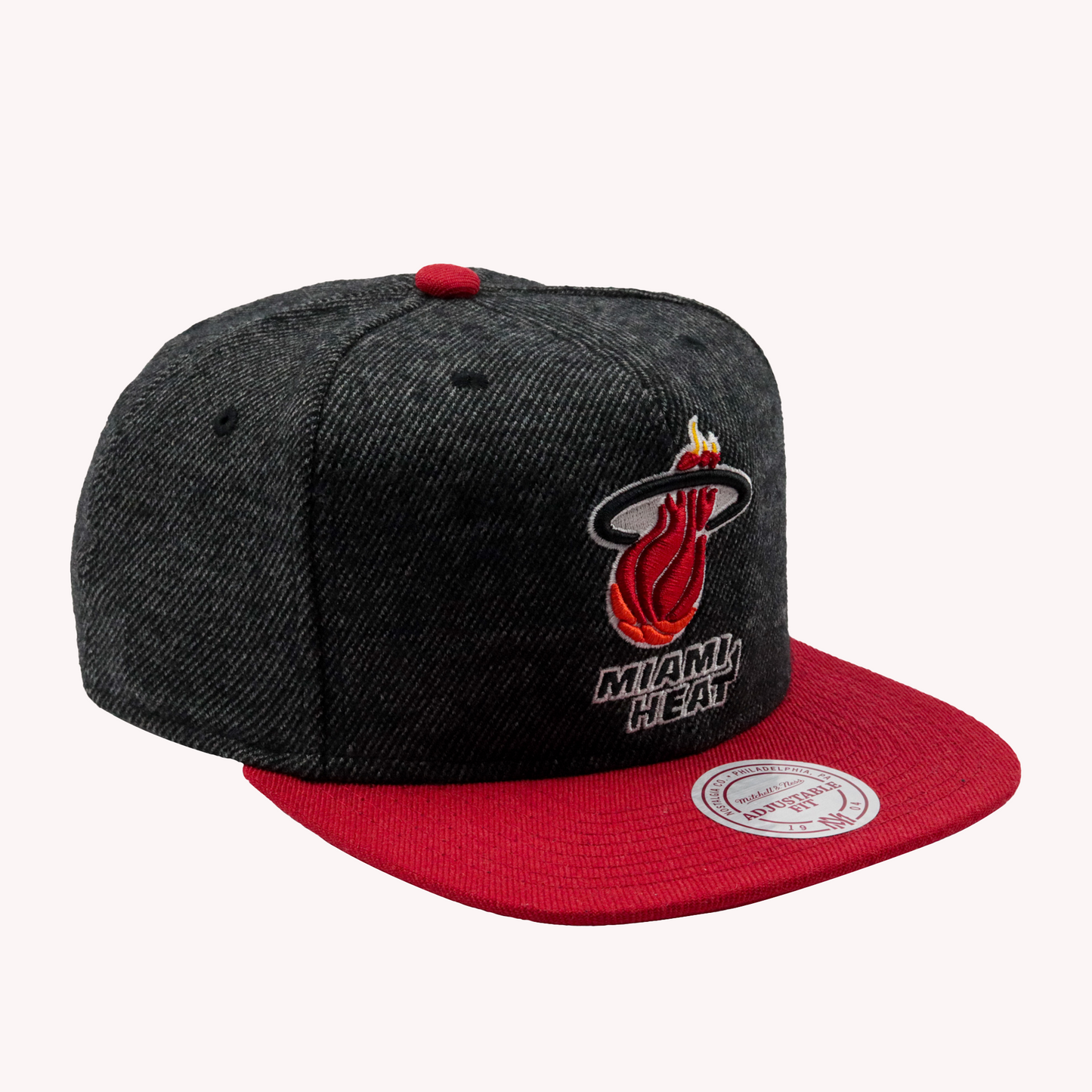 Mitchell and Ness Miami Heat Snapback Hat